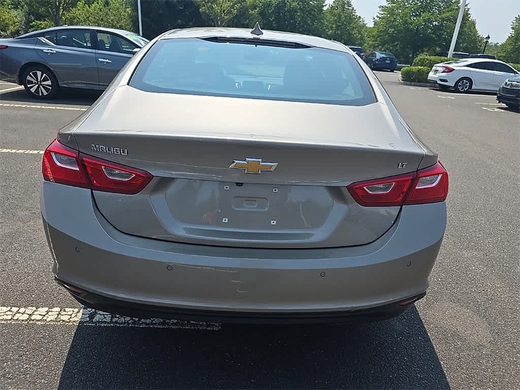 Thumbnail: 2024 Chevrolet Malibu - 5