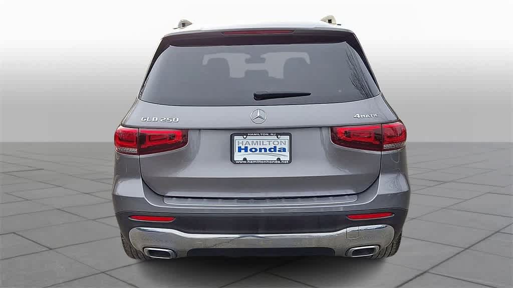 Thumbnail: 2021 Mercedes-Benz GLB - 7