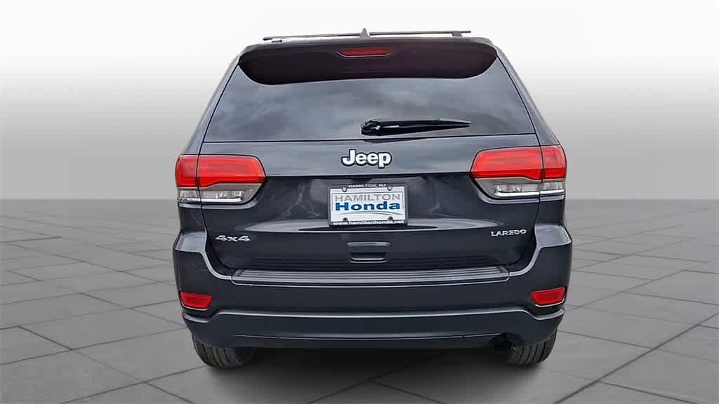Thumbnail: 2015 Jeep Grand Cherokee - 7