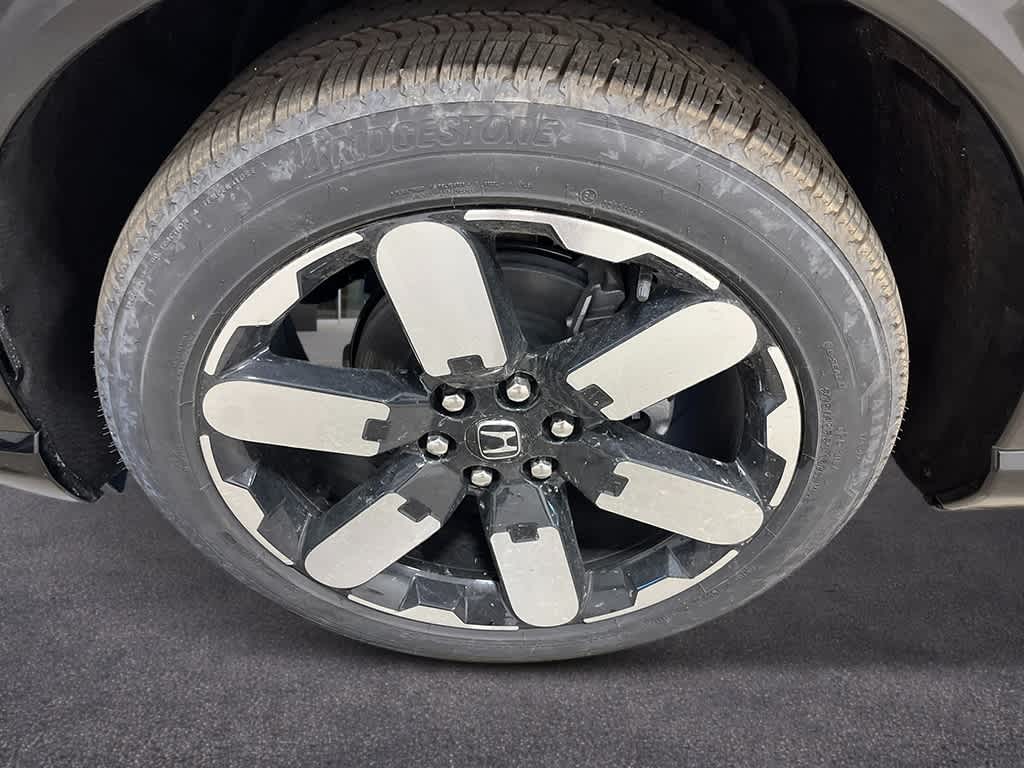 Thumbnail: 2026 Honda Prologue - 11