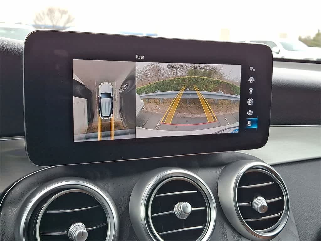 Thumbnail: 2022 Mercedes-Benz GLC - 15