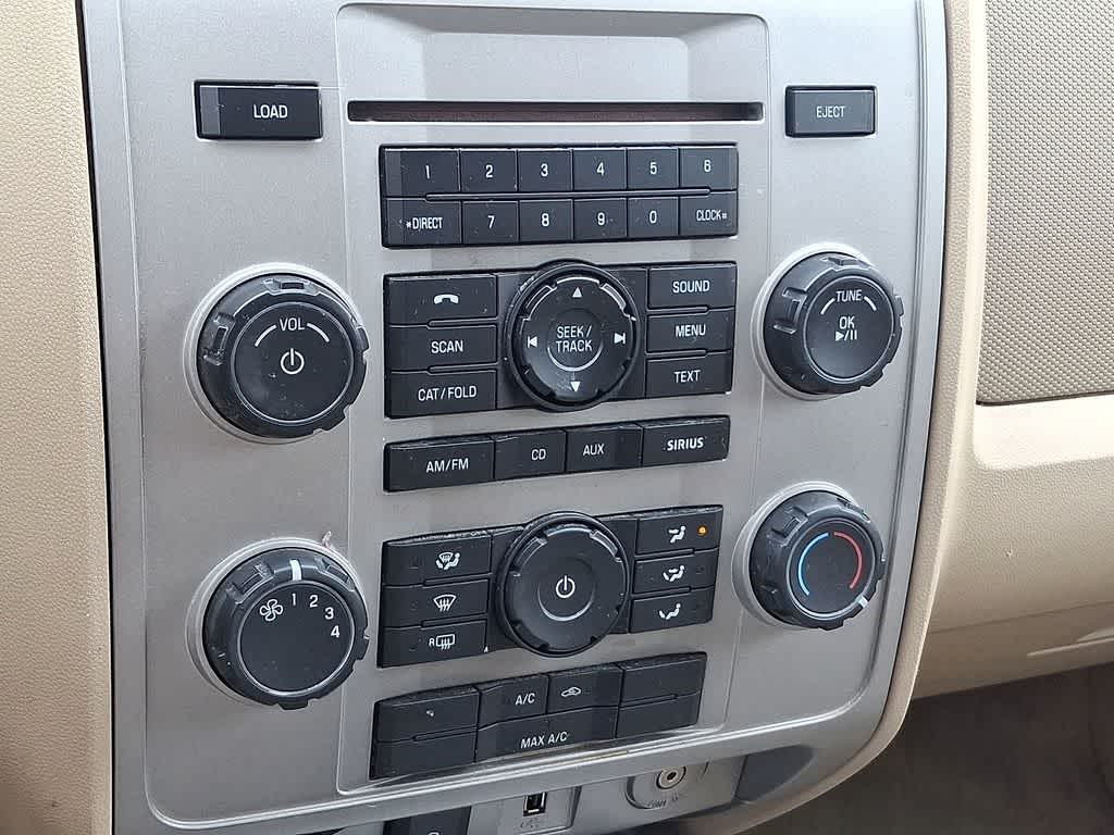 Thumbnail: 2010 Ford Escape - 14