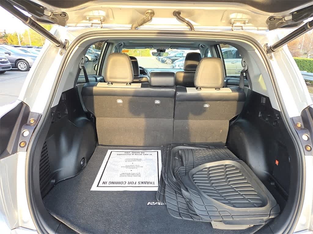 Thumbnail: 2016 Toyota RAV4 - 13