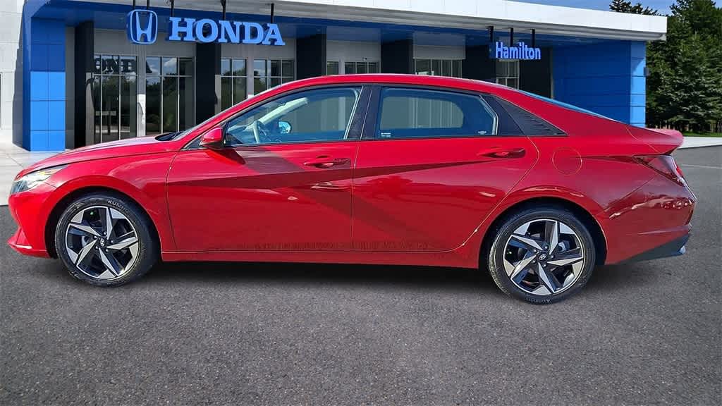 Thumbnail: 2023 Hyundai Elantra - 5