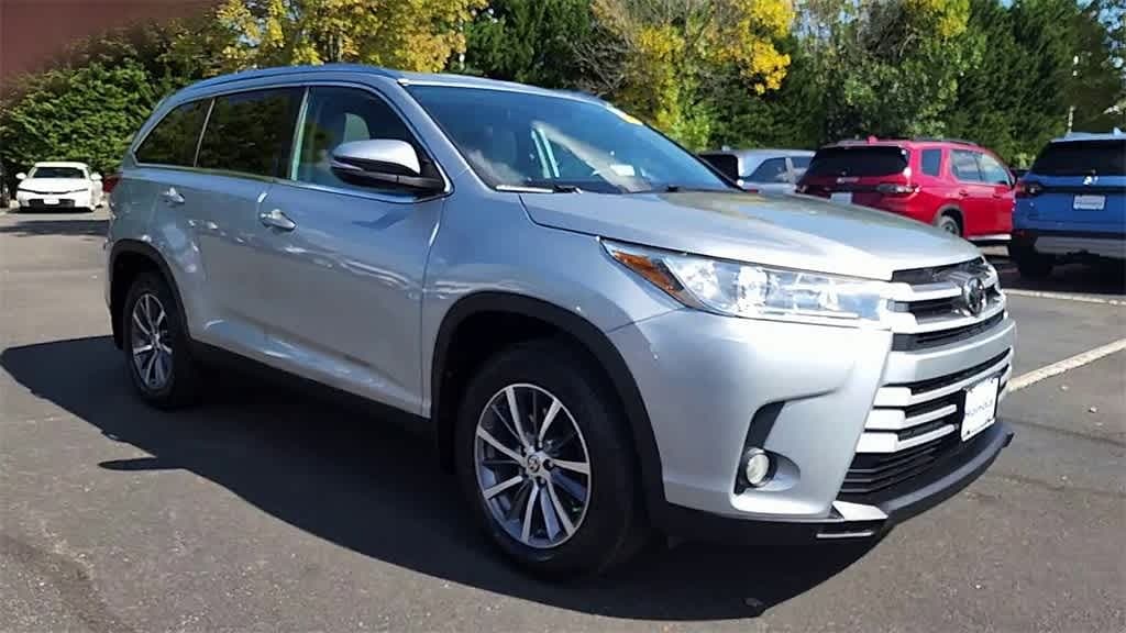 Used 2019 Toyota Highlander XLE SUV