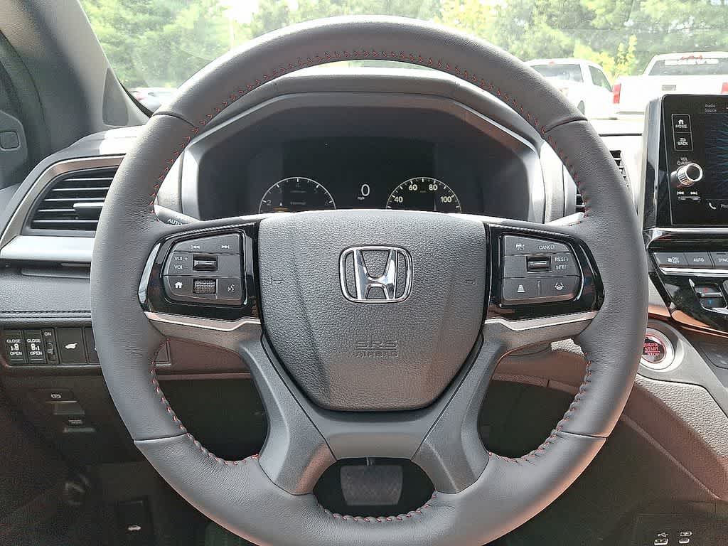 Thumbnail: 2026 Honda Odyssey - 16