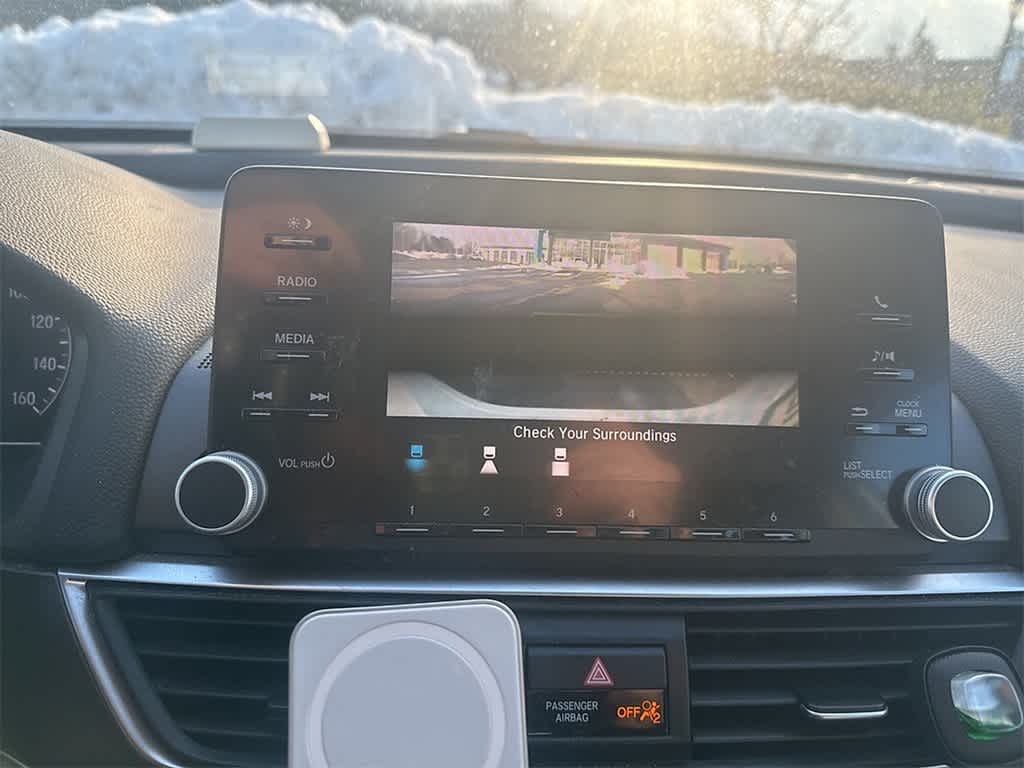 Thumbnail: 2018 Honda Accord - 13