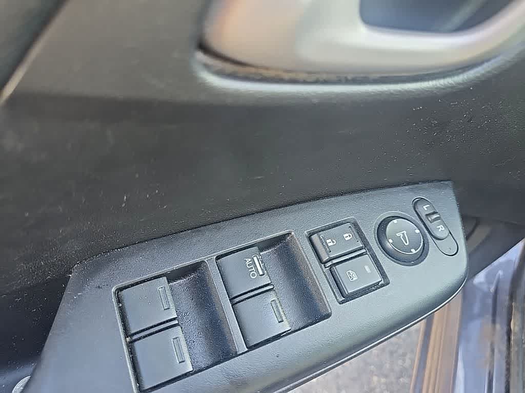 Thumbnail: 2015 Honda Civic - 11