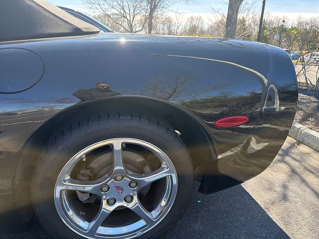 Thumbnail: 2002 Chevrolet Corvette - 12