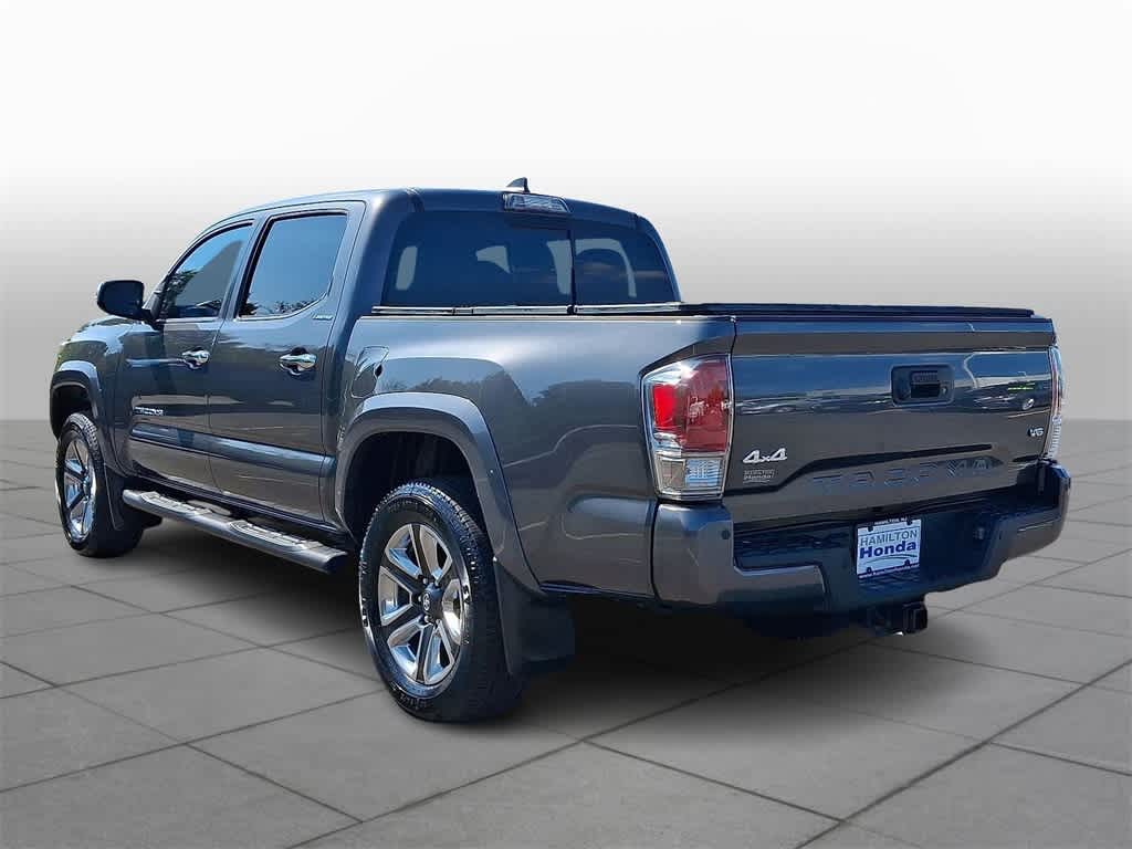Thumbnail: 2019 Toyota Tacoma - 22