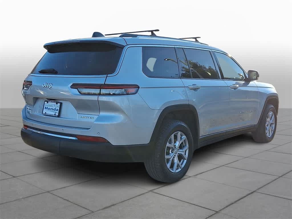 Thumbnail: 2022 Jeep Grand Cherokee L - 24