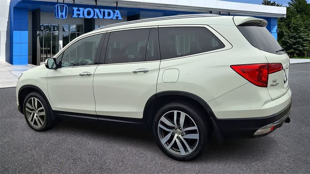 Thumbnail: 2016 Honda Pilot - 6