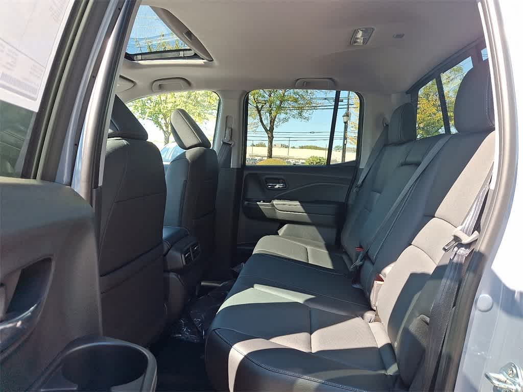 Thumbnail: 2026 Honda Ridgeline - 10