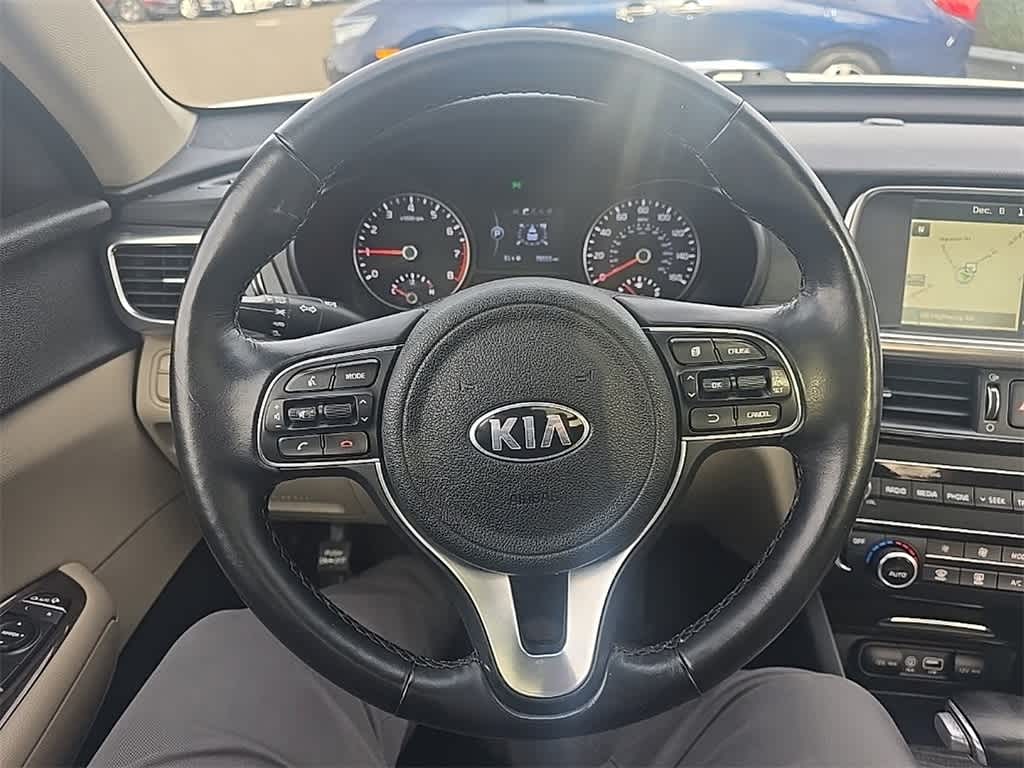 Thumbnail: 2017 Kia Optima - 18