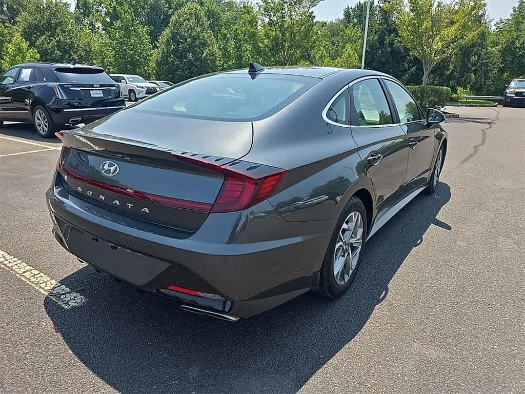 Thumbnail: 2022 Hyundai Sonata - 4