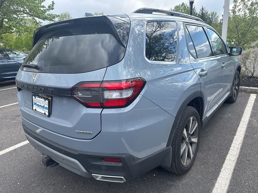 Thumbnail: 2023 Honda Pilot - 4