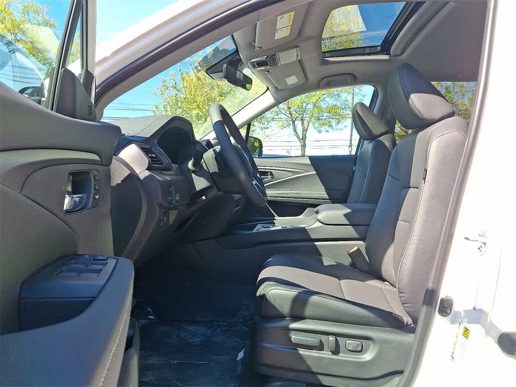 Thumbnail: 2026 Honda Ridgeline - 13