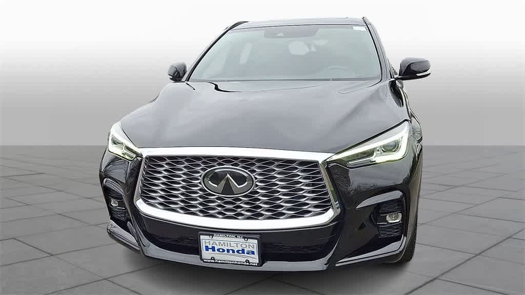 Thumbnail: 2022 INFINITI QX55 - 3
