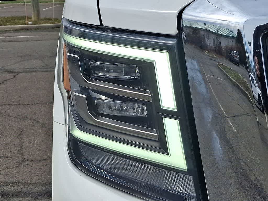 Thumbnail: 2021 Nissan Titan - 27