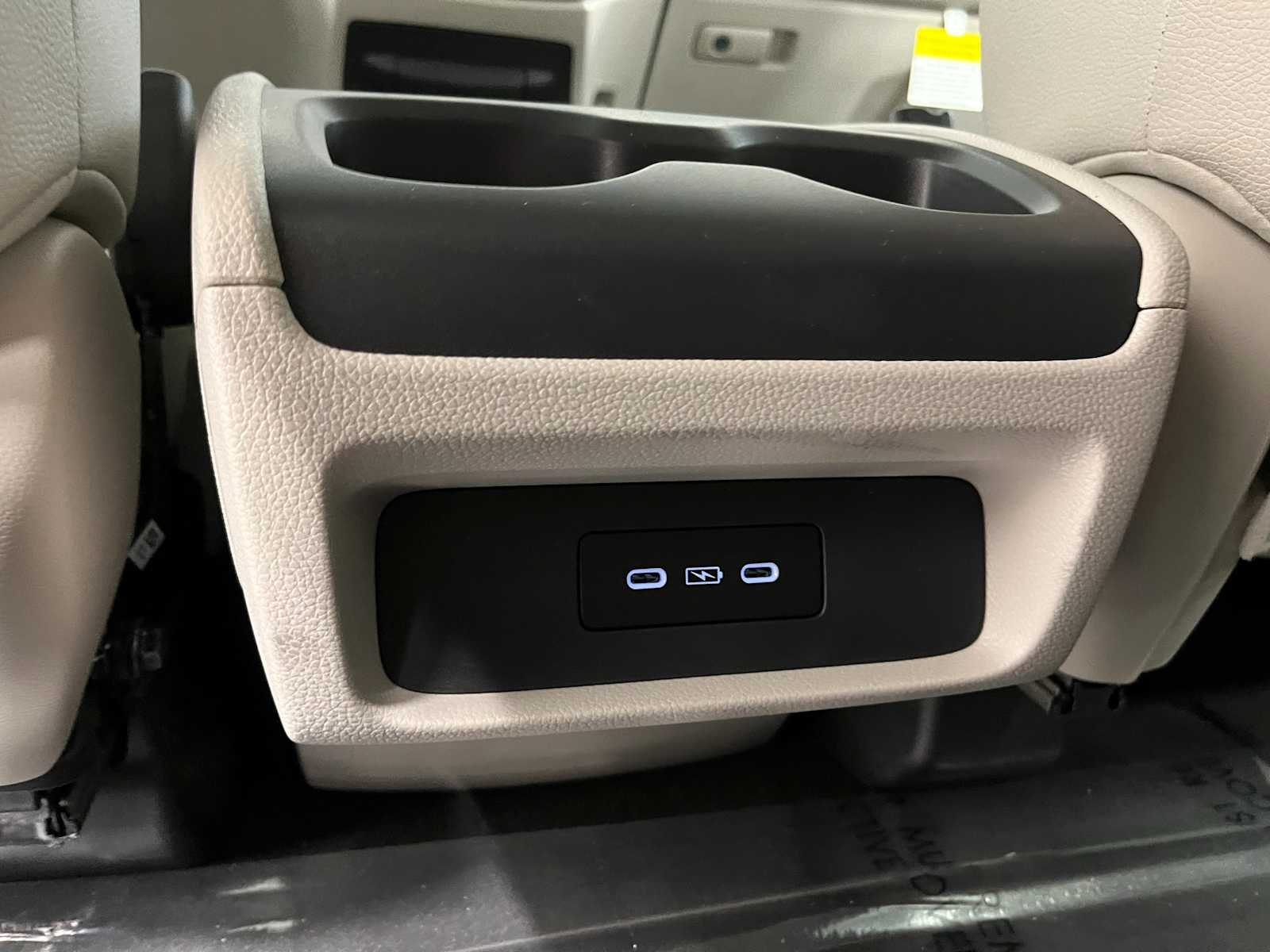 Thumbnail: 2026 Honda Odyssey - 24