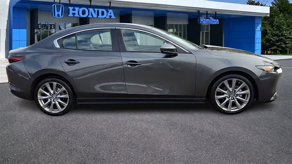 Thumbnail: 2022 Mazda Mazda3 - 9