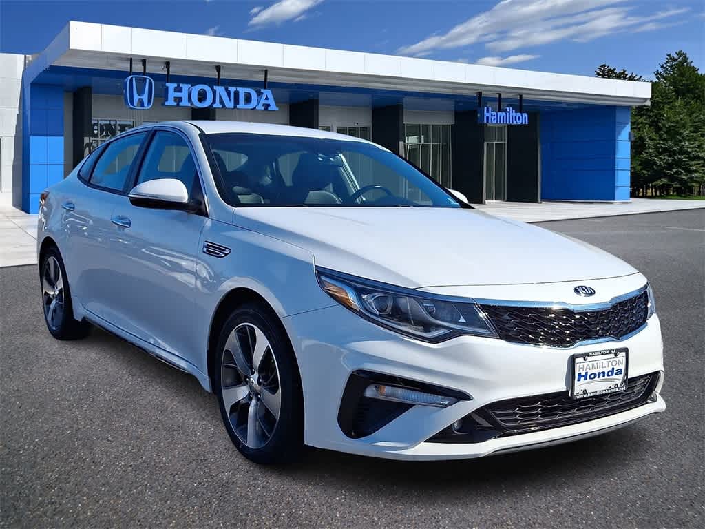 Thumbnail: 2020 Kia Optima - 2