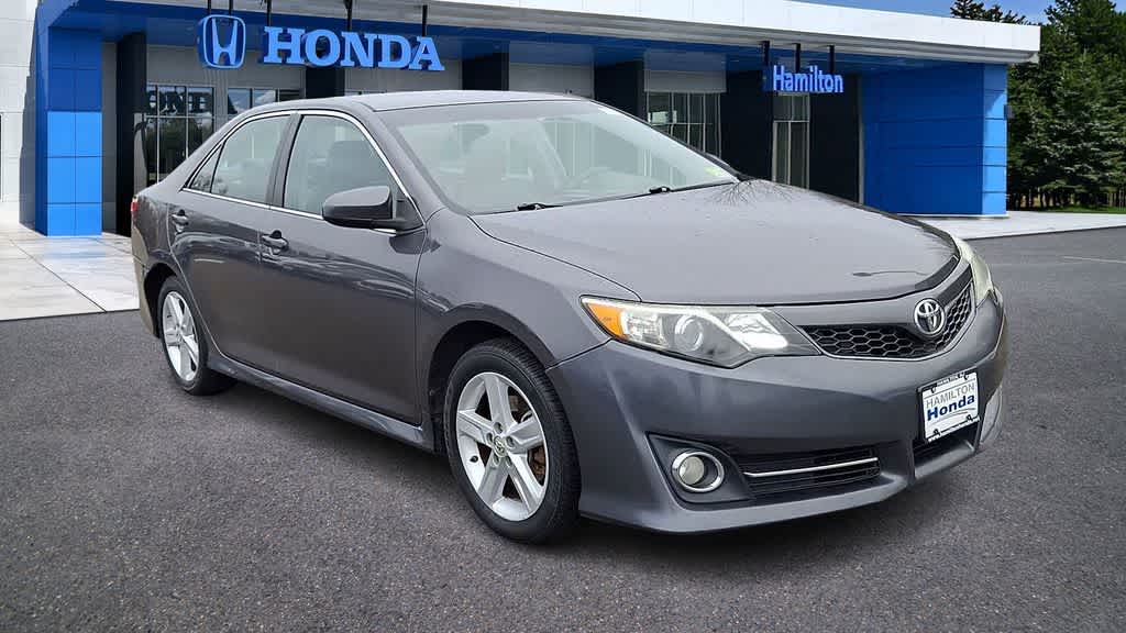 Thumbnail: 2013 Toyota Camry - 2