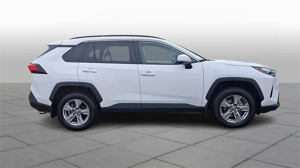 Thumbnail: 2023 Toyota RAV4 - 9