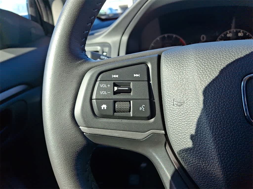 Thumbnail: 2025 Honda Ridgeline - 17