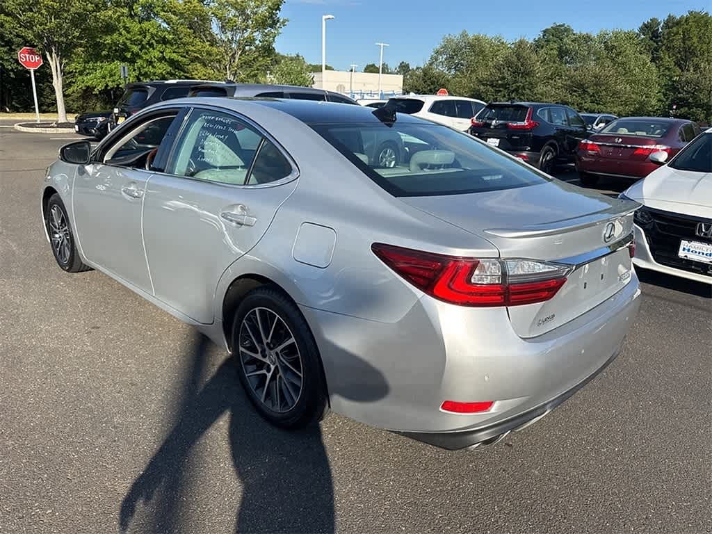 Thumbnail: 2016 Lexus ES - 7