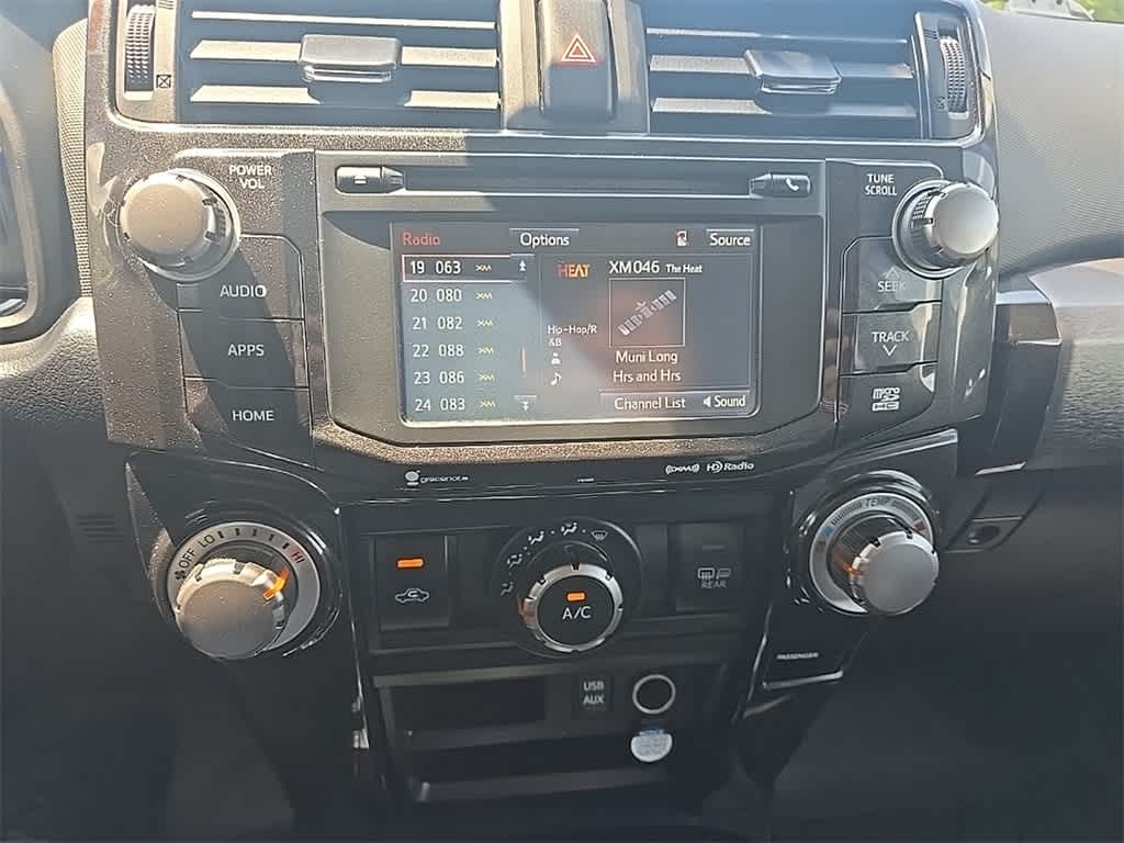 Thumbnail: 2018 Toyota 4Runner - 11