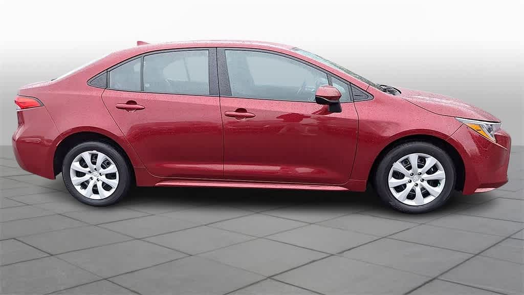 Thumbnail: 2024 Toyota Corolla - 9