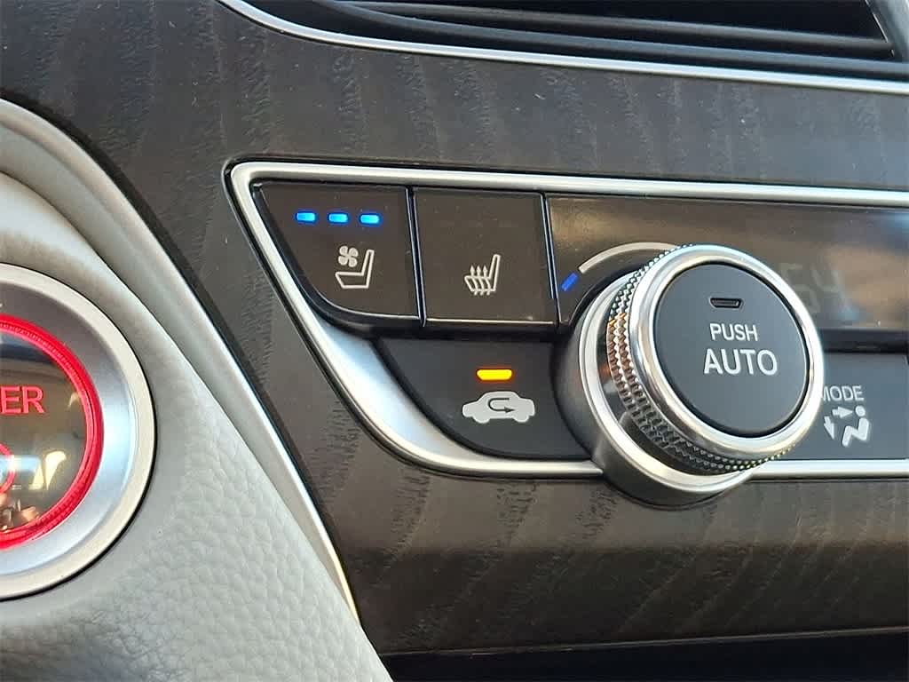 Thumbnail: 2022 Honda Accord - 18