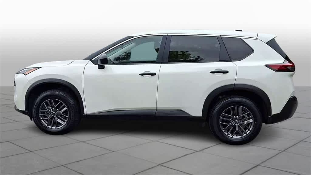 Thumbnail: 2022 Nissan Rogue - 5