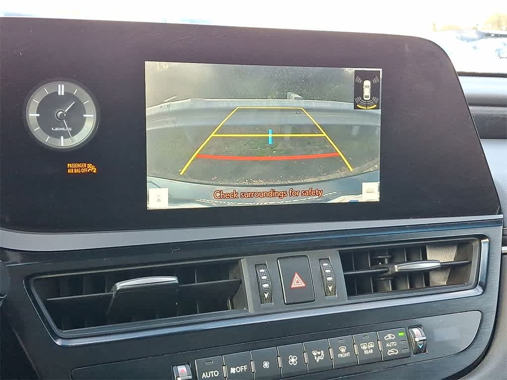 Thumbnail: 2023 Lexus ES - 15