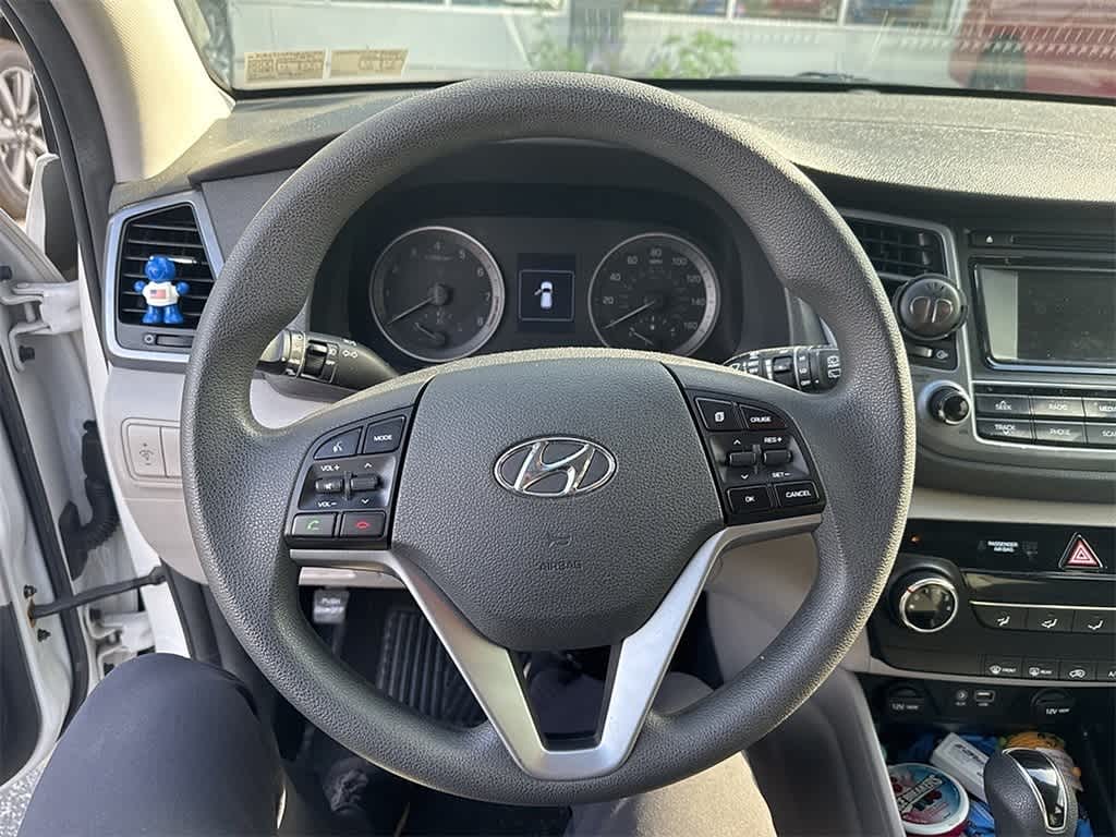 Thumbnail: 2017 Hyundai Tucson - 9