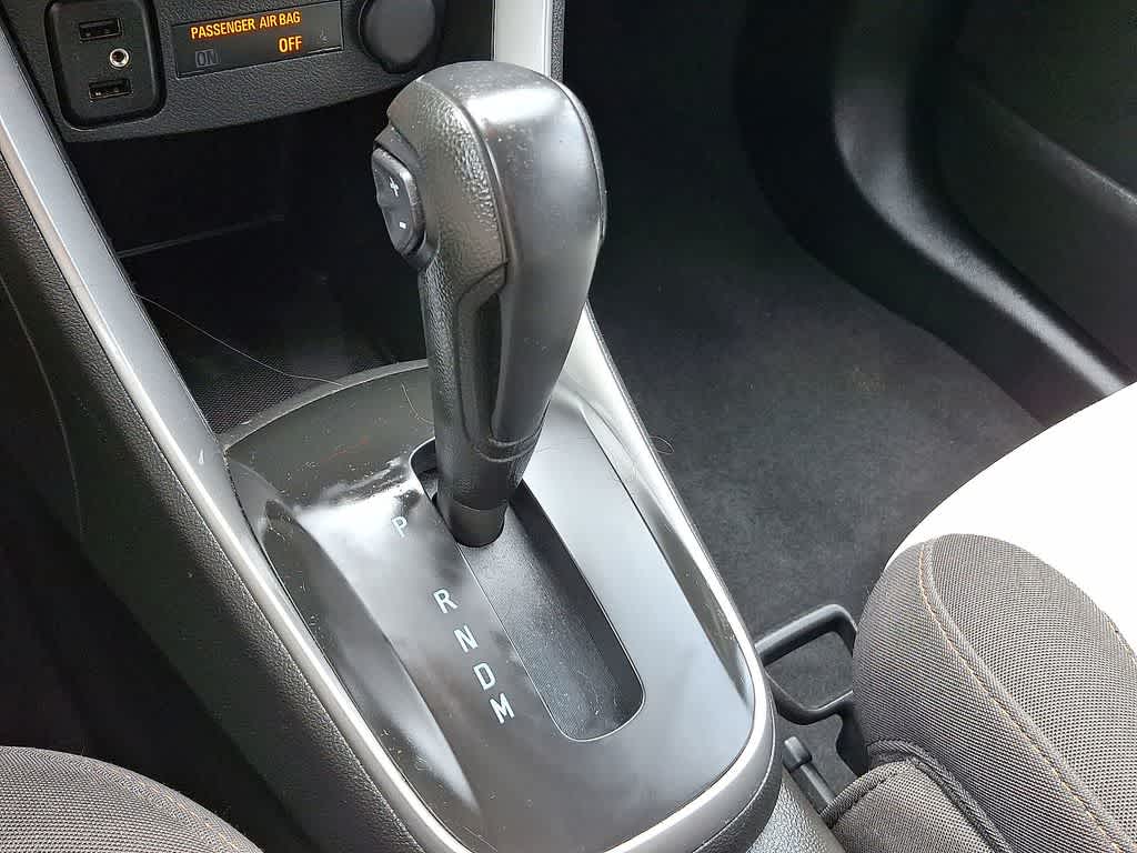 Thumbnail: 2017 Chevrolet Trax - 12