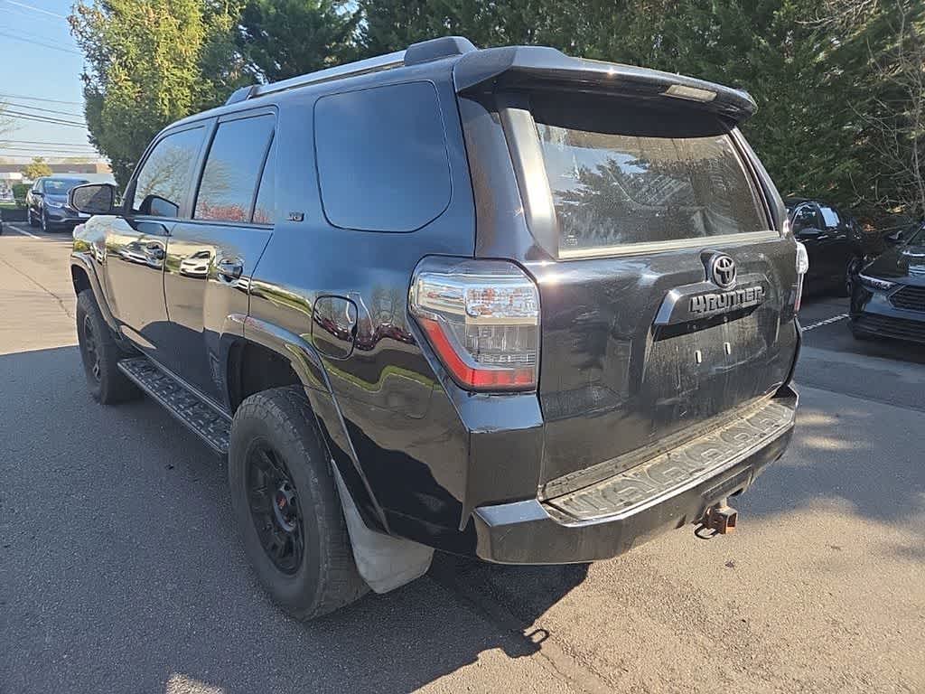 Thumbnail: 2016 Toyota 4Runner - 7