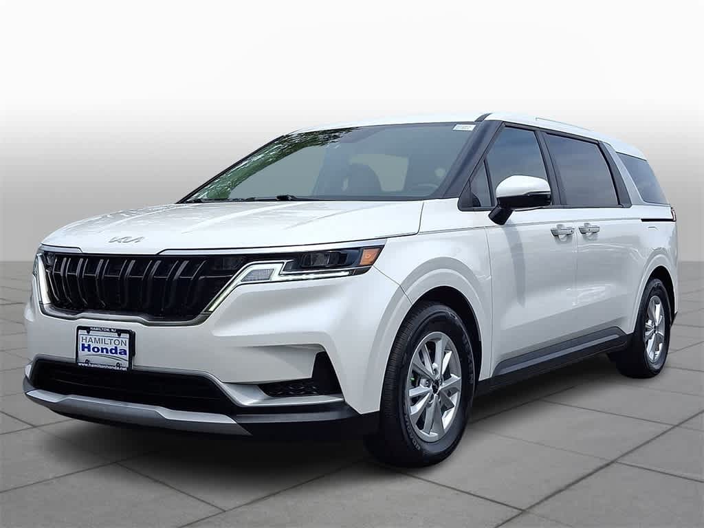 Thumbnail: 2023 Kia Carnival - 1
