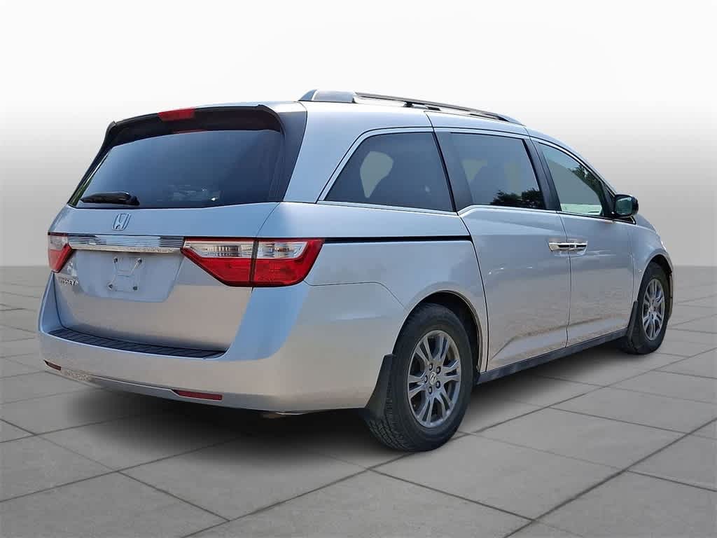 Thumbnail: 2012 Honda Odyssey - 24