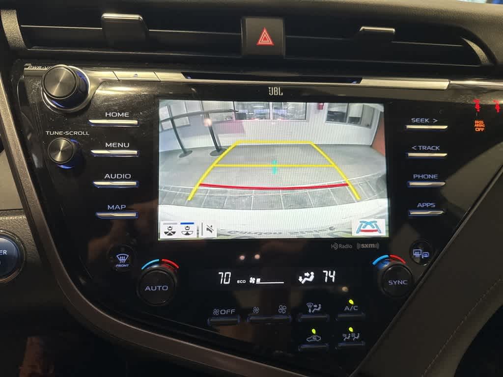 Thumbnail: 2019 Toyota Camry - 14