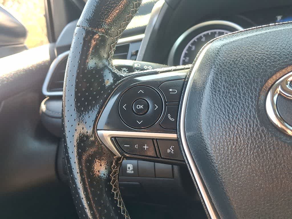 Thumbnail: 2023 Toyota Camry - 17