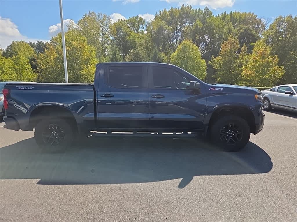 Thumbnail: 2019 Chevrolet Silverado 1500 - 4