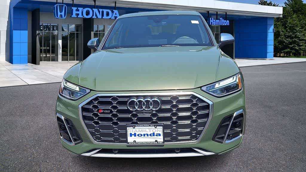 Thumbnail: 2021 Audi SQ5 - 2