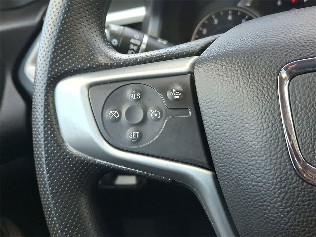 Thumbnail: 2023 GMC Acadia - 17