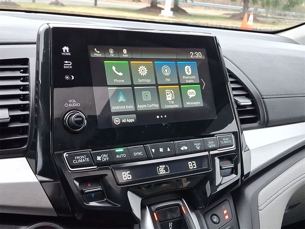 Thumbnail: 2018 Honda Odyssey - 14