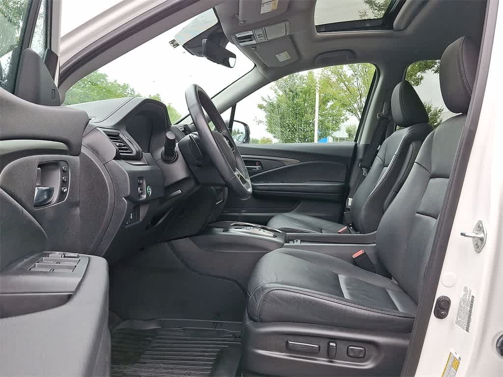 Thumbnail: 2022 Honda Pilot - 11
