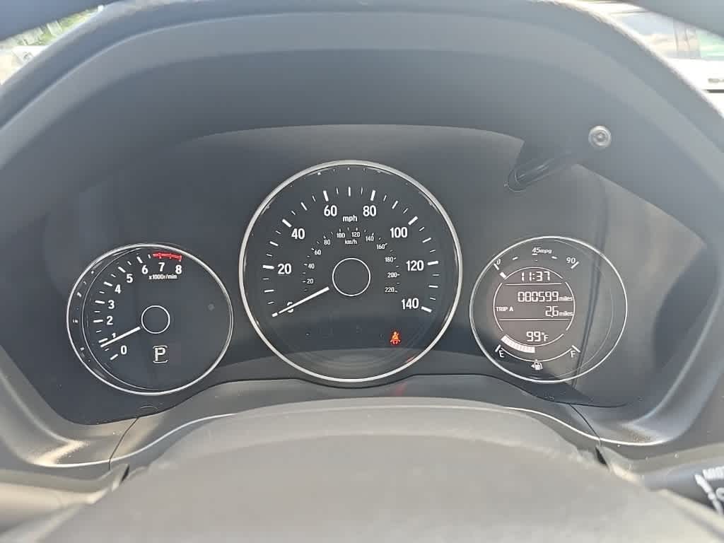 Thumbnail: 2016 Honda HR-V - 18