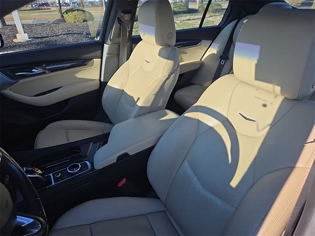 Thumbnail: 2020 Cadillac CT5 - 15