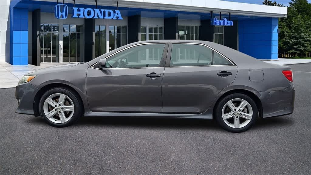 Thumbnail: 2013 Toyota Camry - 5